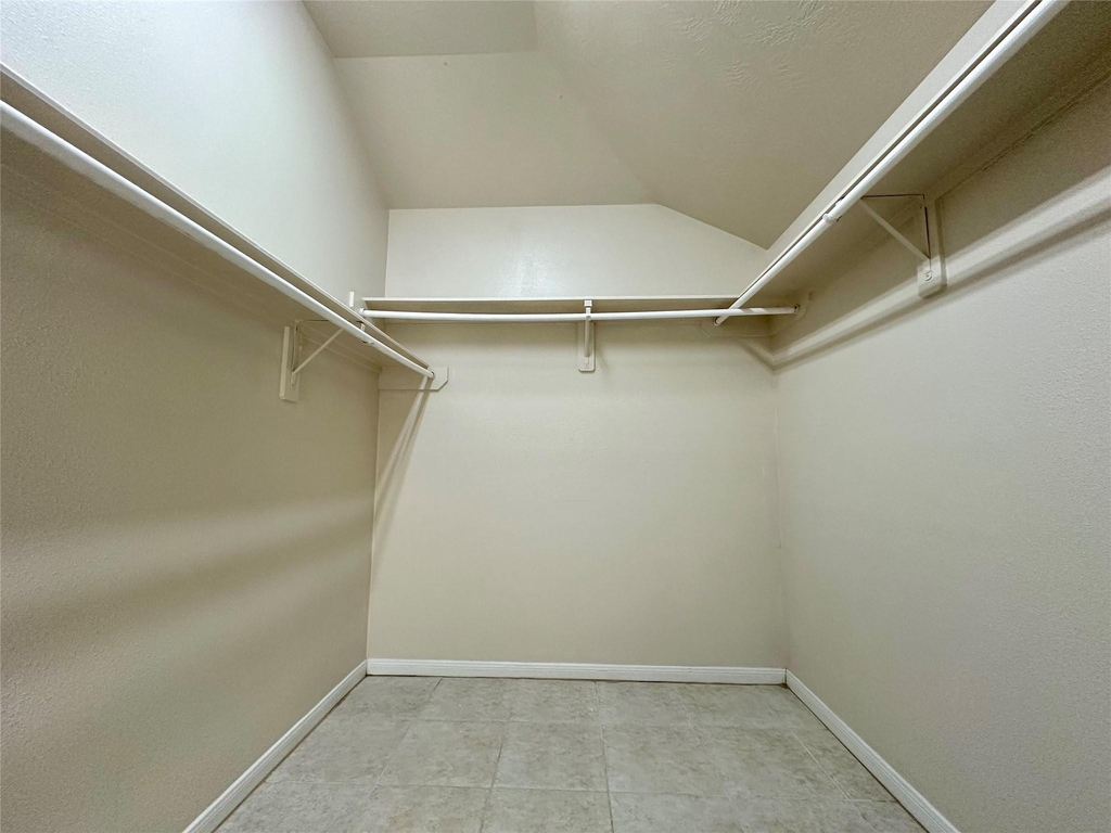 19011 Spring Meadows Lane - Photo 31