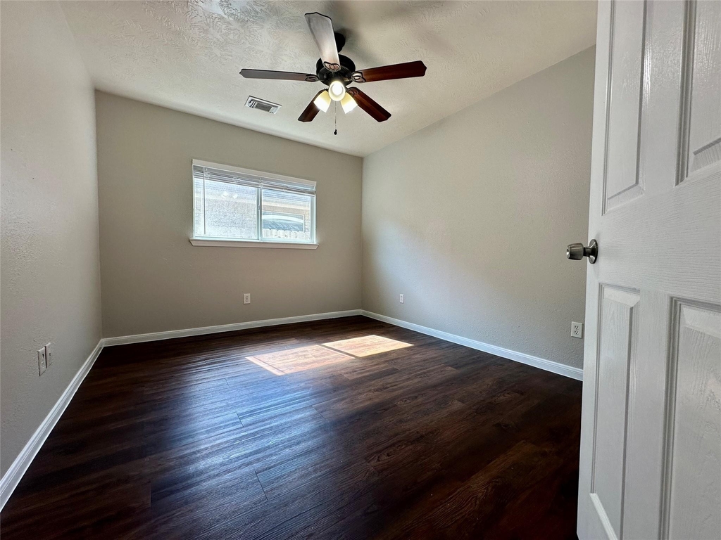 19011 Spring Meadows Lane - Photo 22