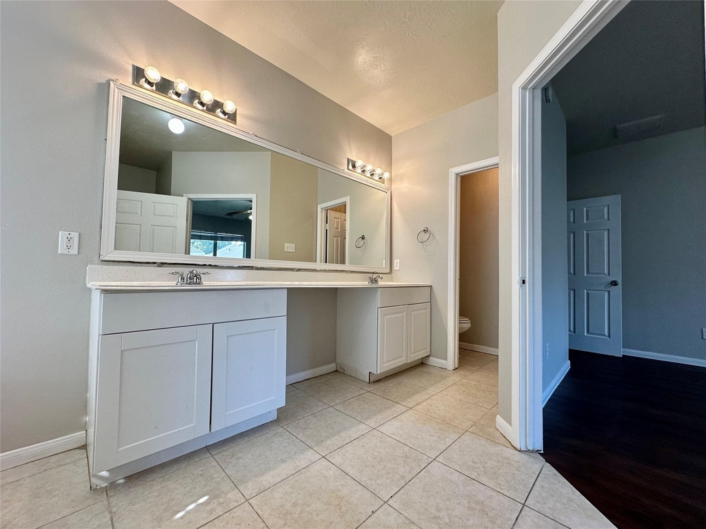 19011 Spring Meadows Lane - Photo 13