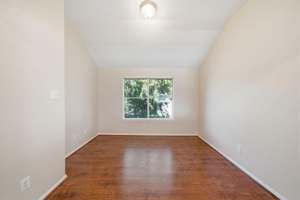 14715 Plains River Drive - Photo 9