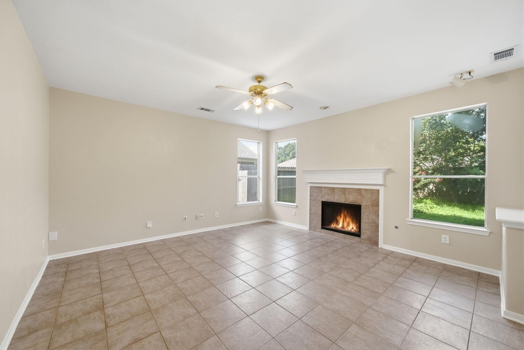 14715 Plains River Drive - Photo 2
