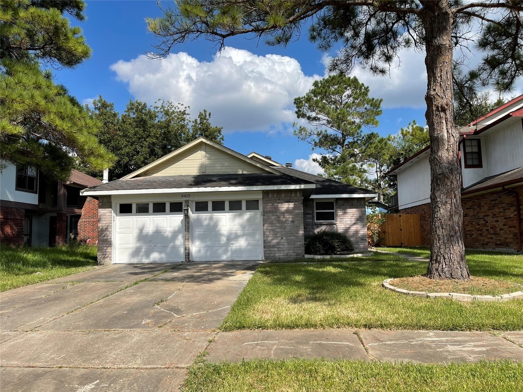 9415 Westacre Place - Photo 1
