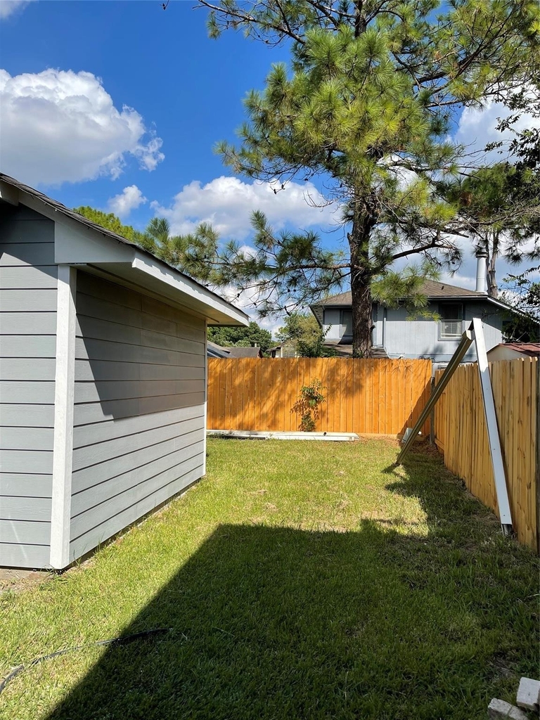 9415 Westacre Place - Photo 31