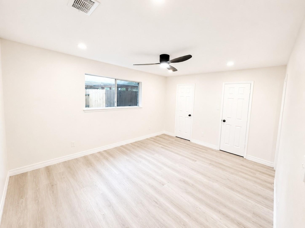 1815 Brumbelow Street - Photo 9