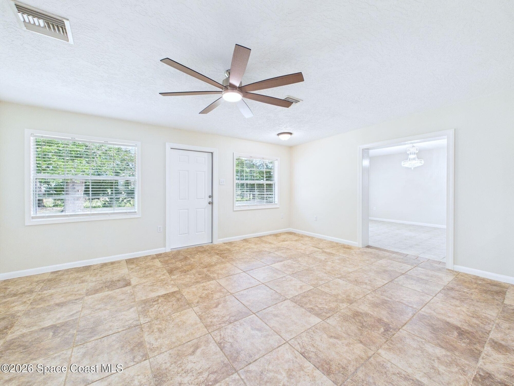 1523 Breese Street Ne - Photo 20