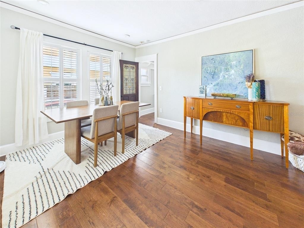 616 15th Street N - Photo 5