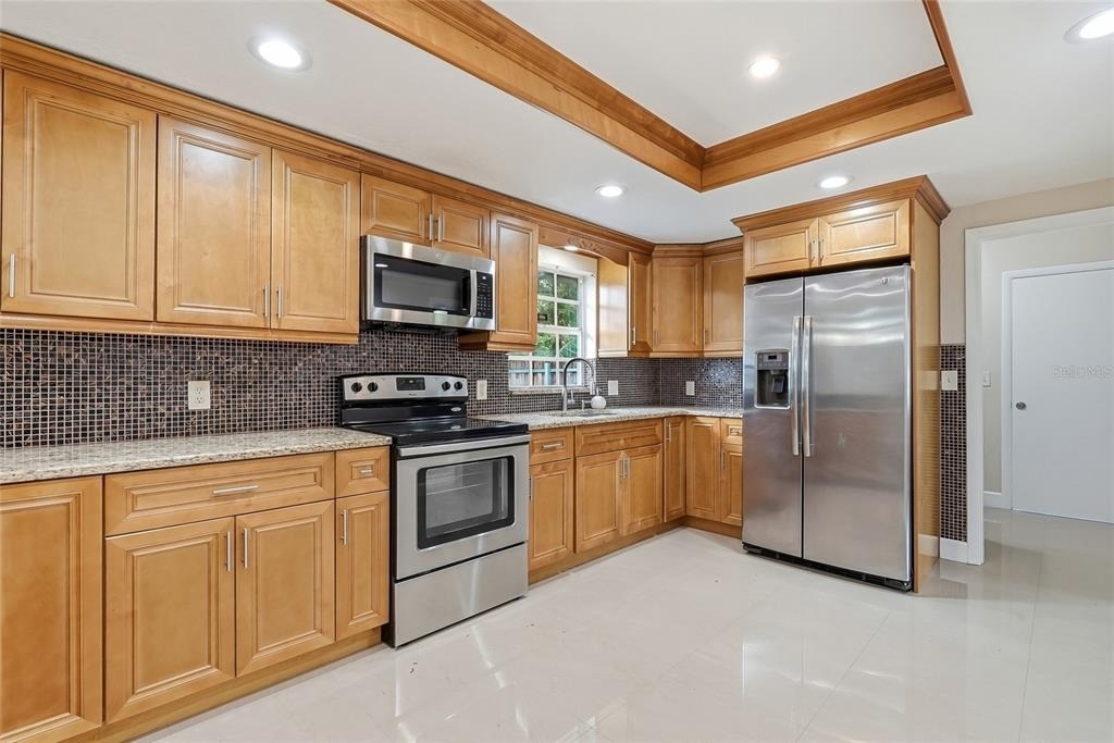 8808 W Broad Street - Photo 12