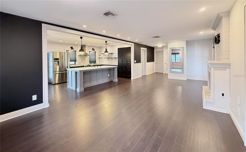 7830 46th Way N - Photo 2