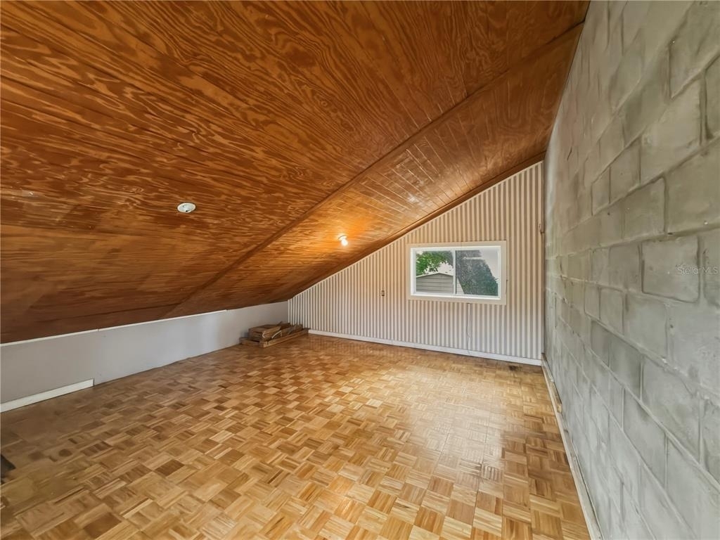 211 E 131st Avenue - Photo 34