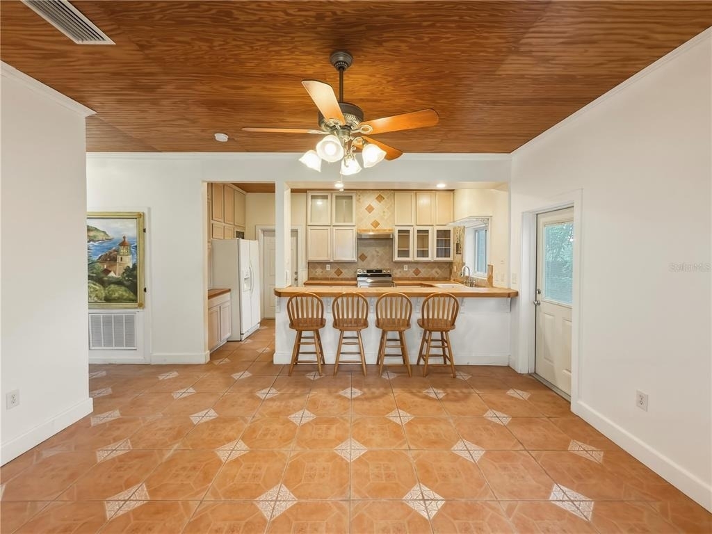 211 E 131st Avenue - Photo 13