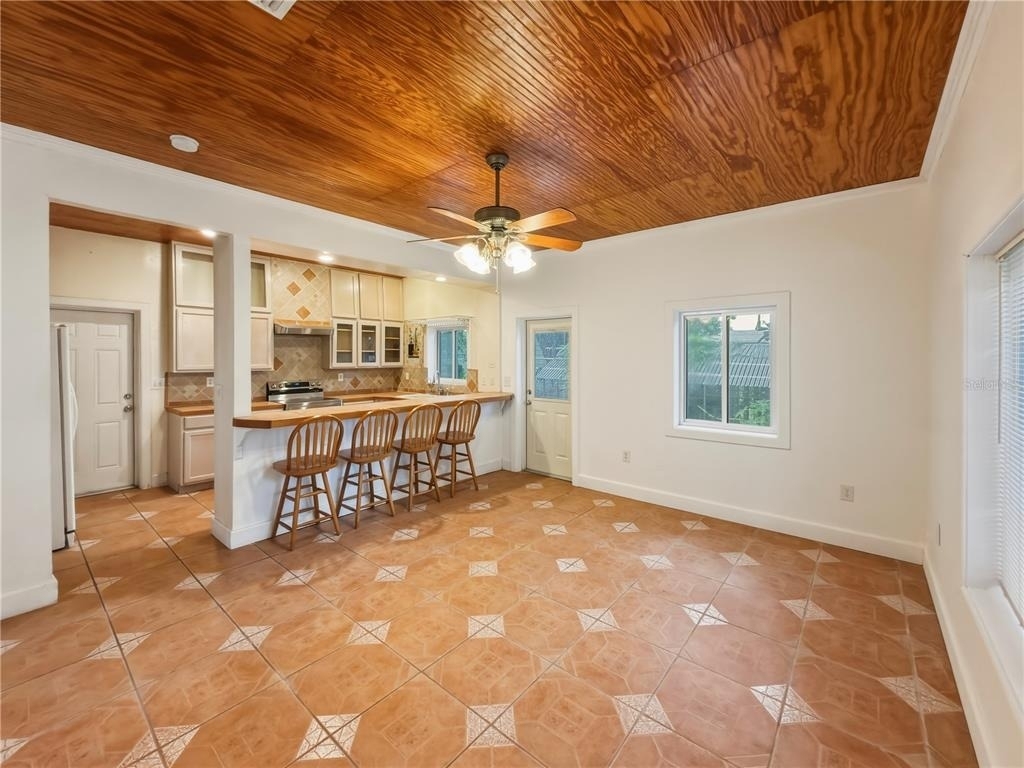 211 E 131st Avenue - Photo 12
