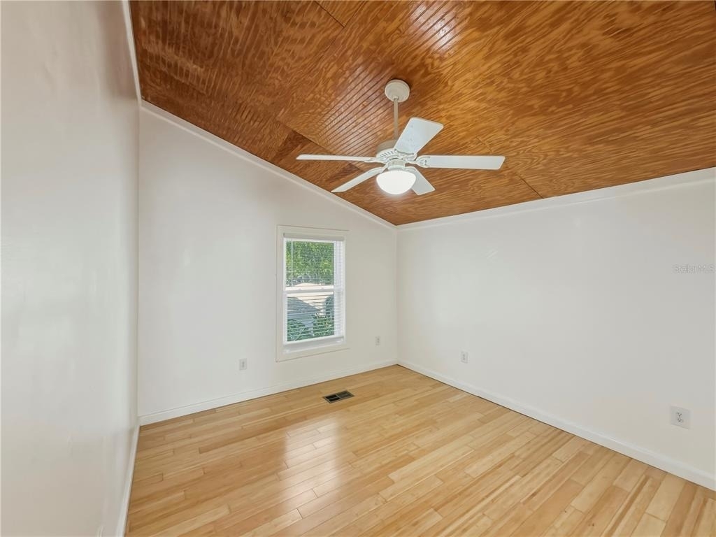 211 E 131st Avenue - Photo 29
