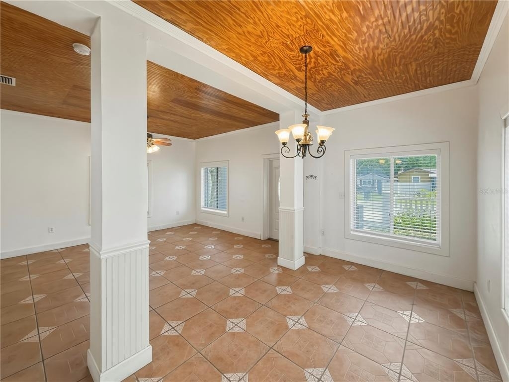 211 E 131st Avenue - Photo 9