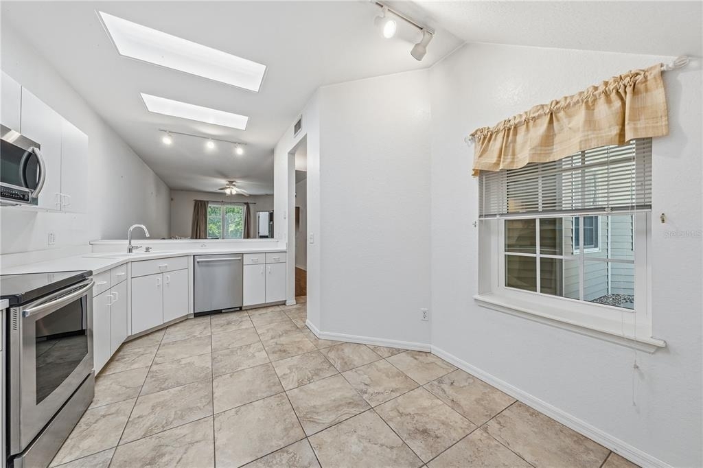 22128 Little Lagoon Court - Photo 12