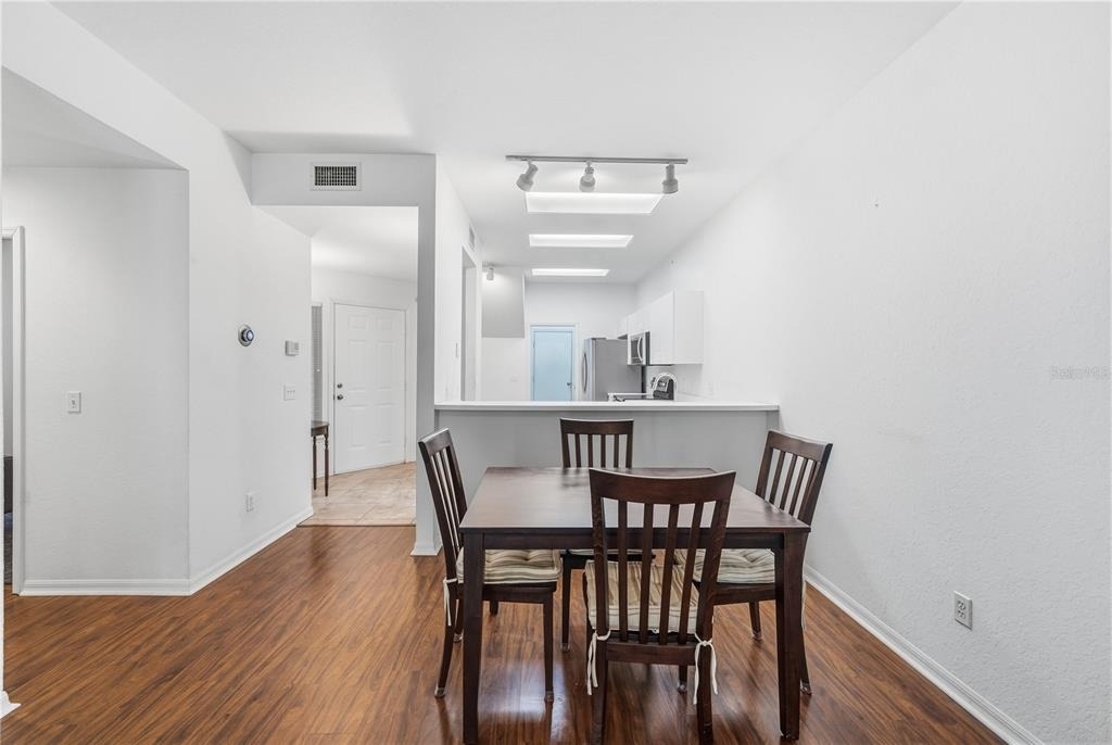 22128 Little Lagoon Court - Photo 8
