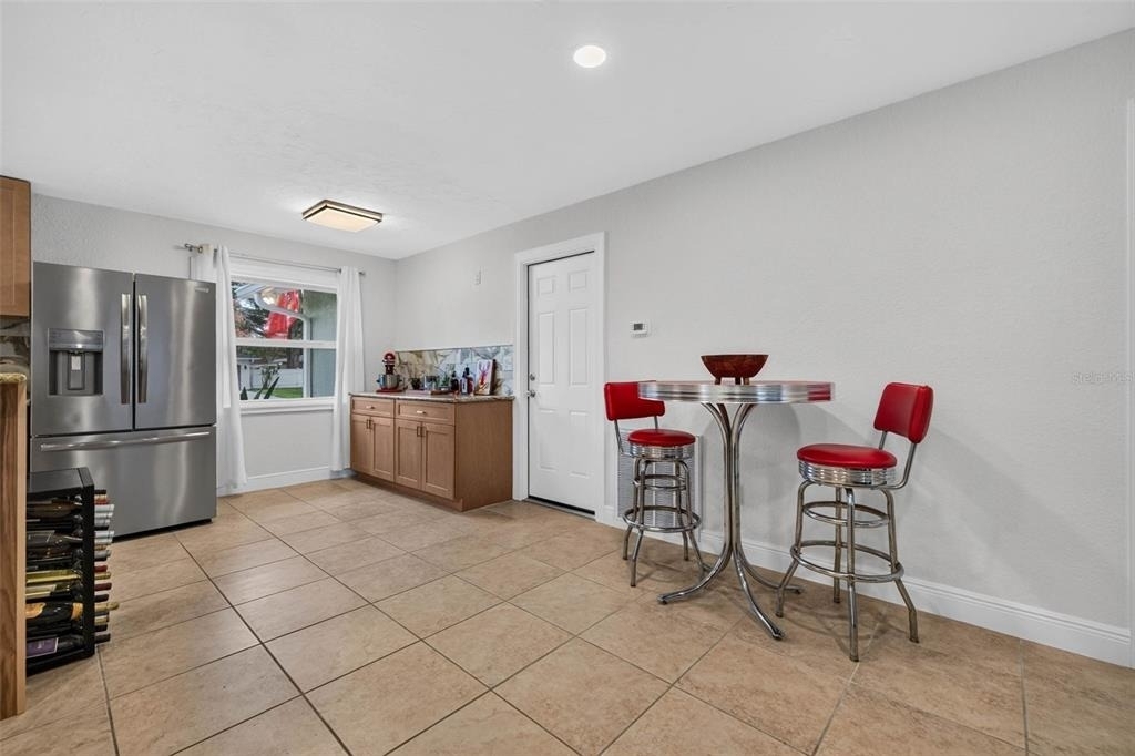 1667 N Dakota Avenue Ne - Photo 12