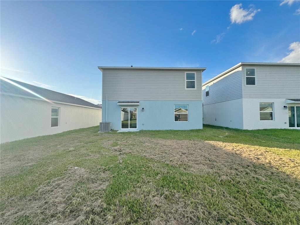 1938 Sarah Street - Photo 29