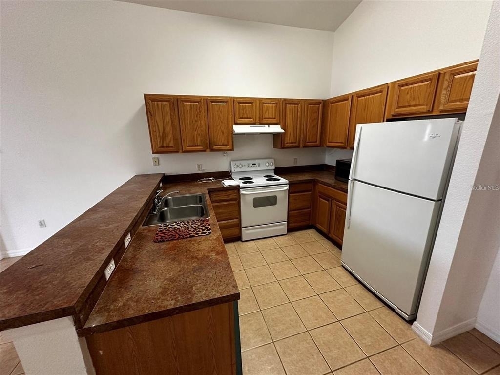 4795 Cumbrian Lakes Drive - Photo 2