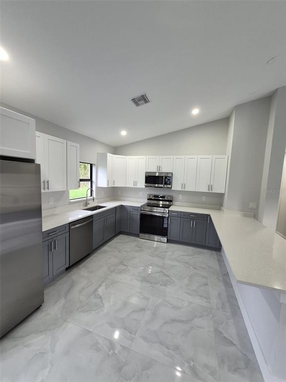 447 Wickham Avenue S - Photo 9