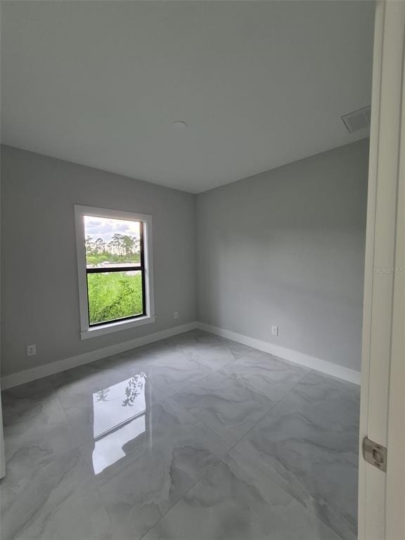 447 Wickham Avenue S - Photo 20