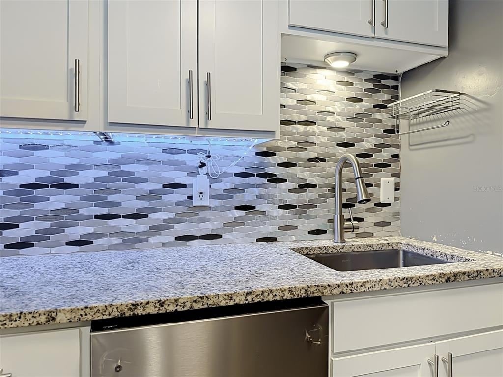 131 Water Front Way - Photo 10