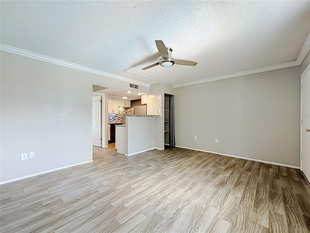 131 Water Front Way - Photo 6