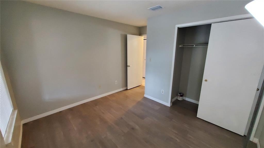 4858 S Semoran Boulevard - Photo 9
