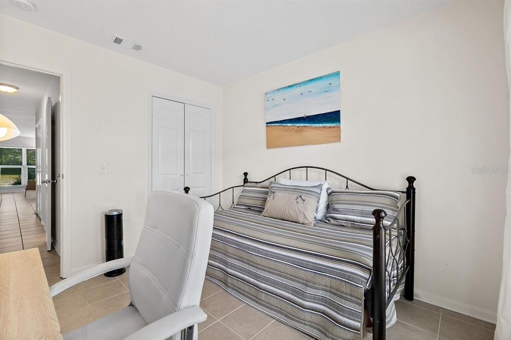 19 Lovett Street - Photo 15