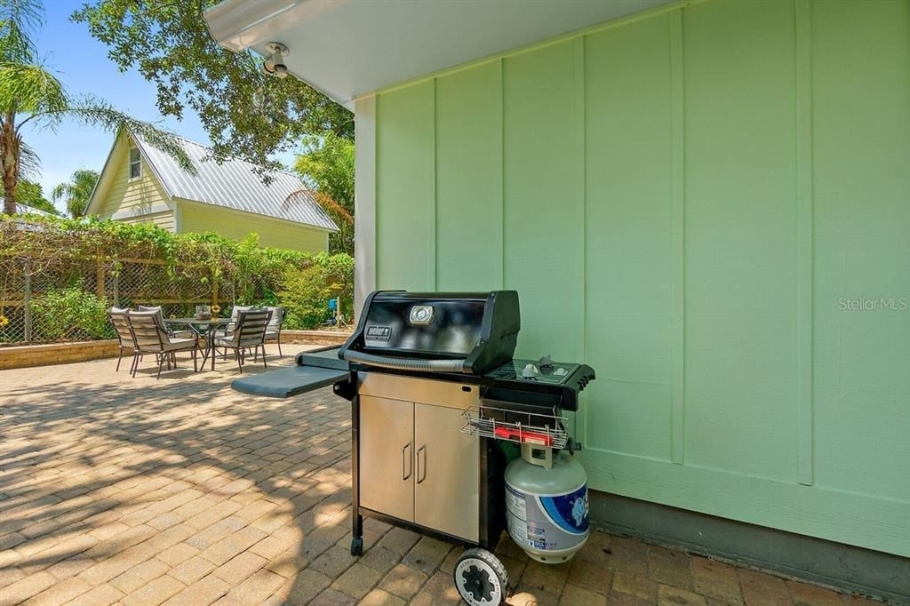 19 Lovett Street - Photo 33