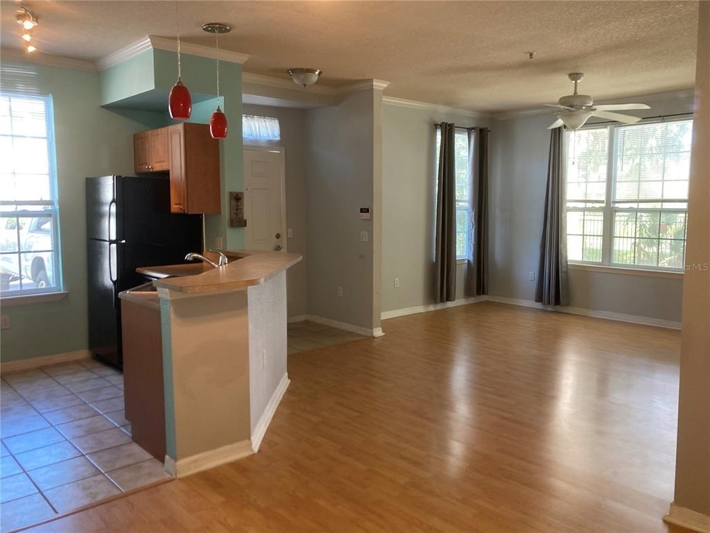 5541 Rosehill Road - Photo 3