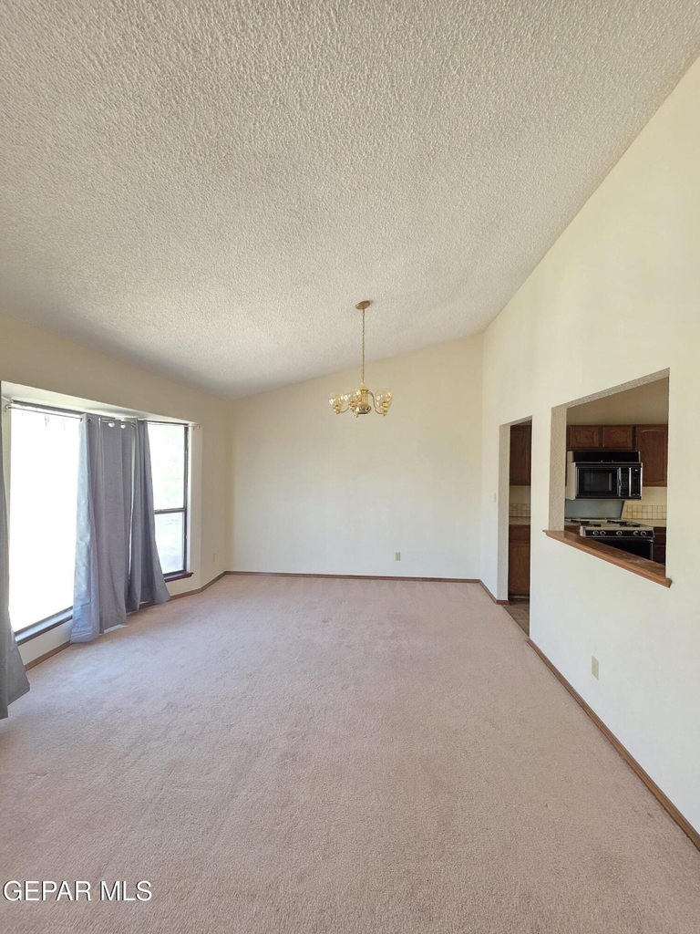 222 Canyon Terrace Drive - Photo 2