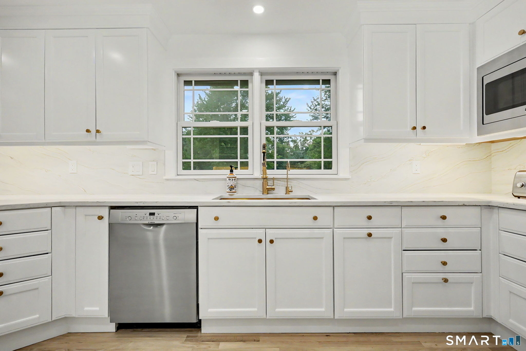 158 Steep Hill Road - Photo 9