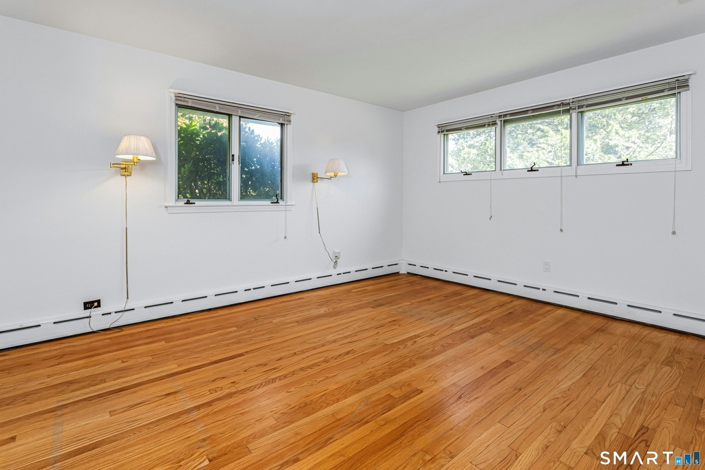 67 Barclay Drive - Photo 14