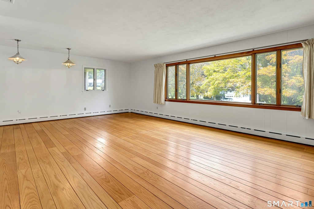 67 Barclay Drive - Photo 13
