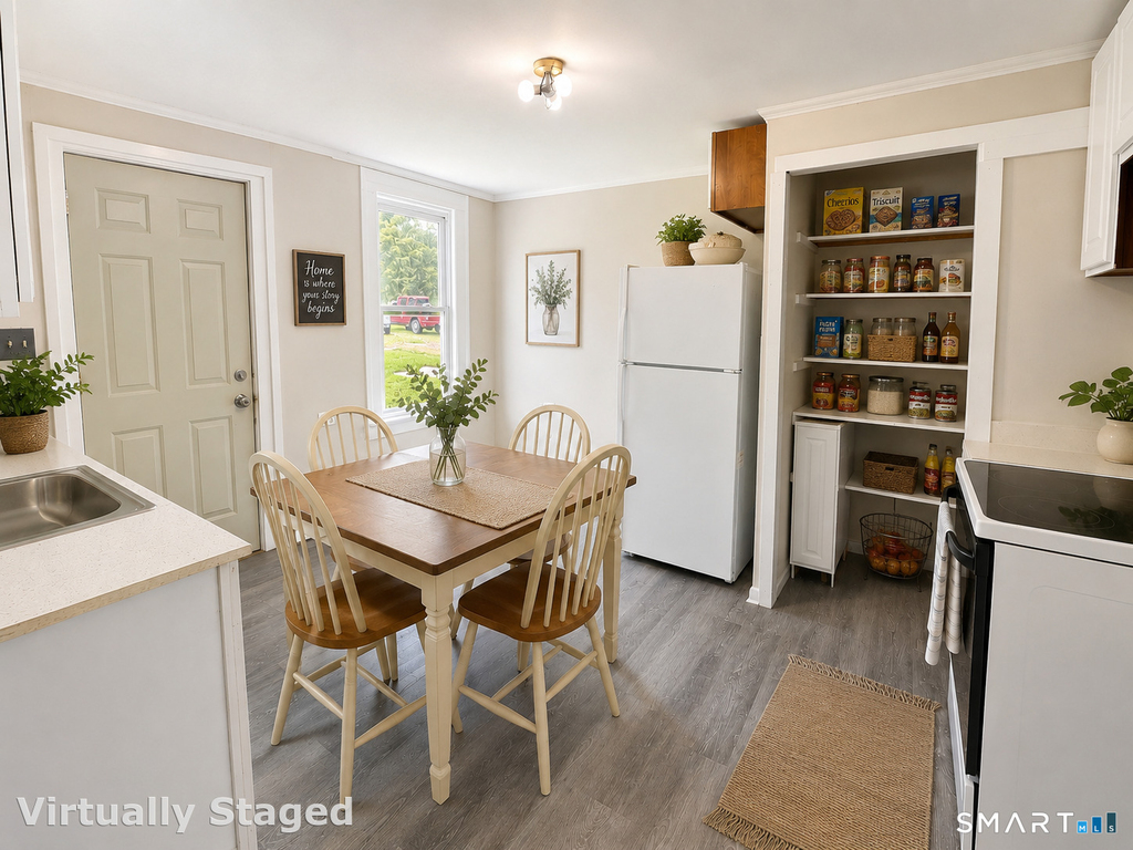 71 Freestone Avenue - Photo 1