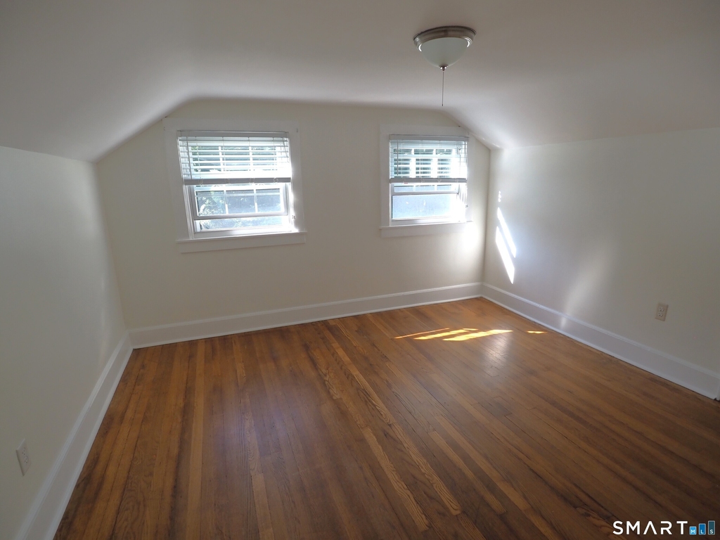 25-27 Hebron Road - Photo 14