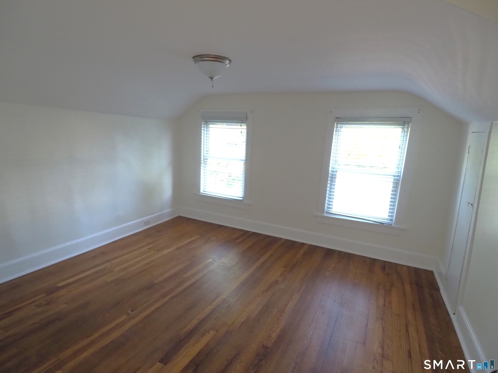25-27 Hebron Road - Photo 12