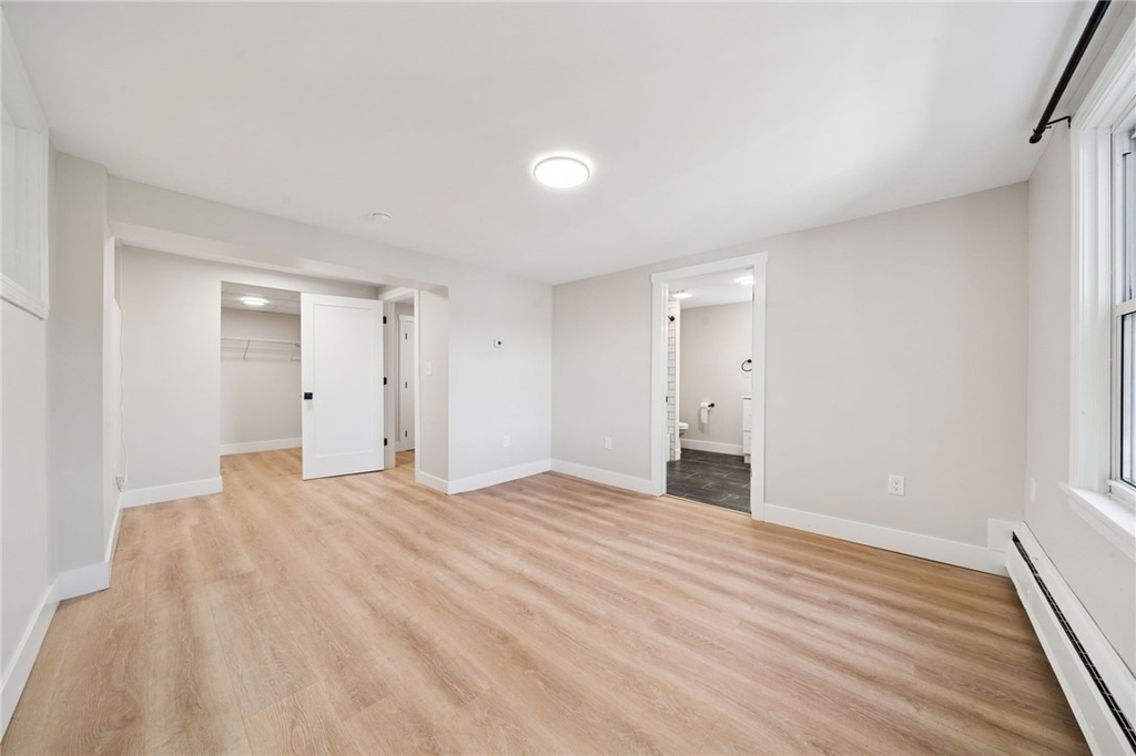 612 Hopkins St - Photo 5