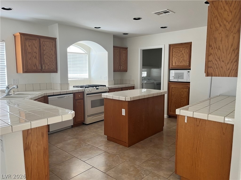 10878 Royal Highlands Street - Photo 4