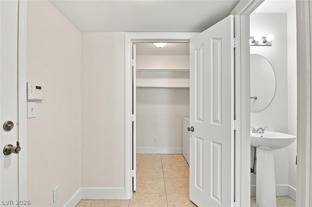 446 Winthrop Place - Photo 29