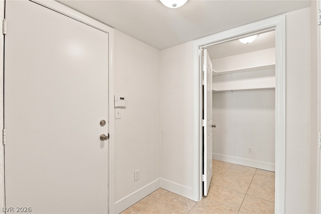 446 Winthrop Place - Photo 27