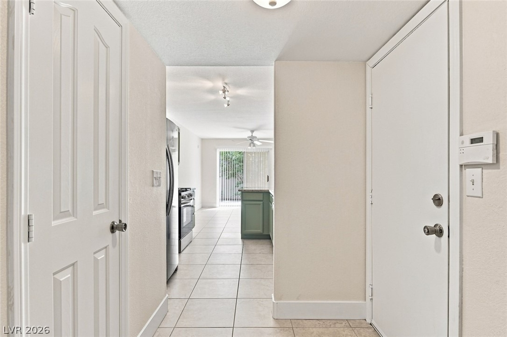 446 Winthrop Place - Photo 28