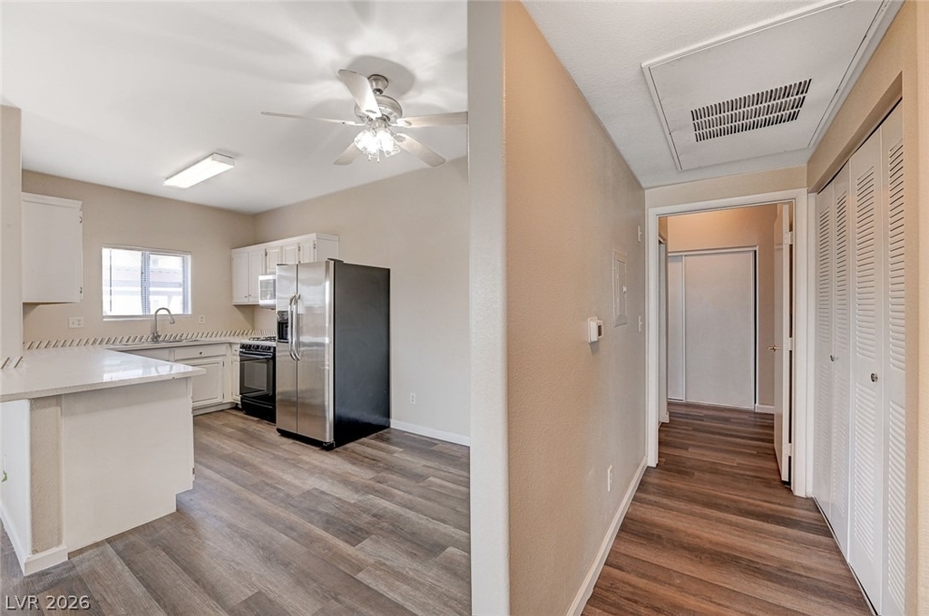 5650 E Sahara Avenue - Photo 16