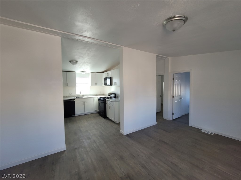 6061 Judson Avenue - Photo 18