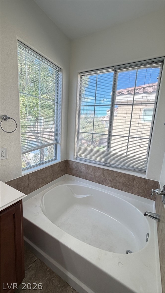 8373 Gourley Avenue - Photo 9