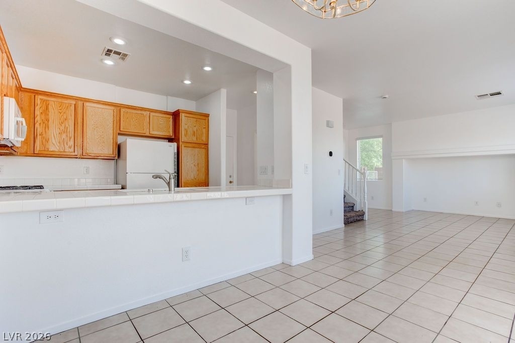 9548 Spring Blush Avenue - Photo 37
