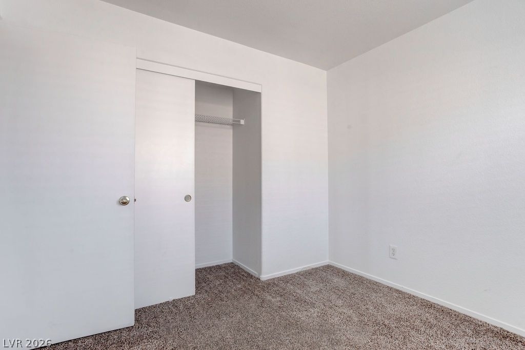 9548 Spring Blush Avenue - Photo 17