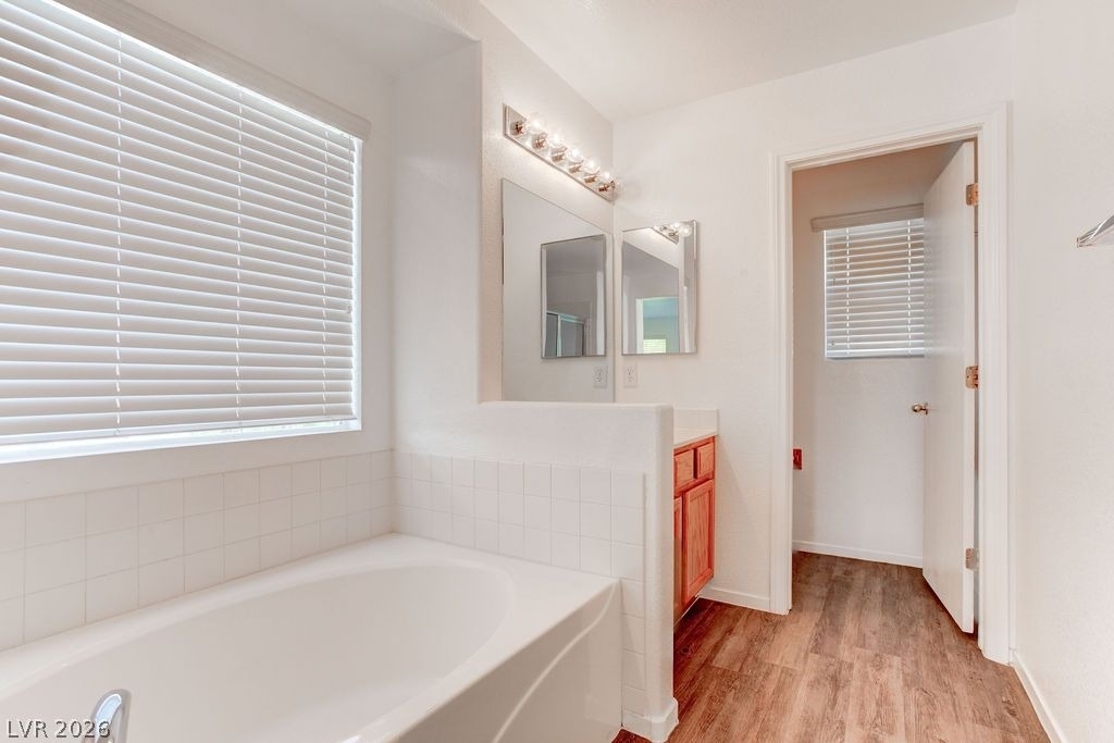 9548 Spring Blush Avenue - Photo 9