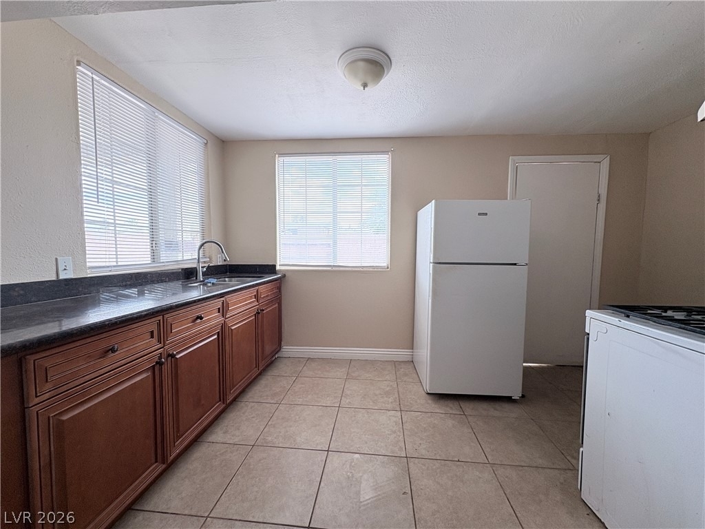 6329 Brittany Way - Photo 32