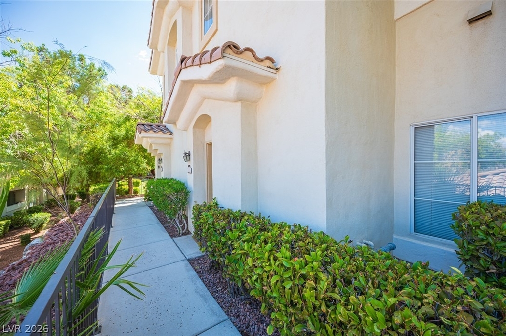10211 Red Pueblo Place - Photo 5